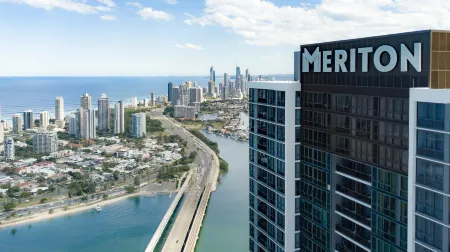 Meriton Suites Southport