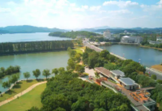 ANYUE LAKESIADE HOTEL Hotels near Tianmu Lake Water World