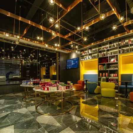 Y Hotel (Xi'an North High-speed Railway Station Fengcheng 12th Road Subway Station)