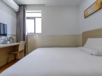 海友酒店(上海新国际博览中心店) - 高级大床房