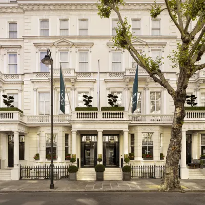 100 Queen’s Gate Hotel London, Curio Collection by Hilton Hoteles cerca de The Clockmakers' Museum