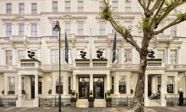 100 Queen’s Gate Hotel London, Curio Collection by Hilton