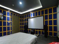 郑州一夜一视界酒店 - 一室大床房