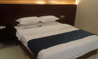 Lijing Business Hotel - Housity
