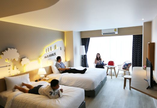 1. 하야트 시그니처..