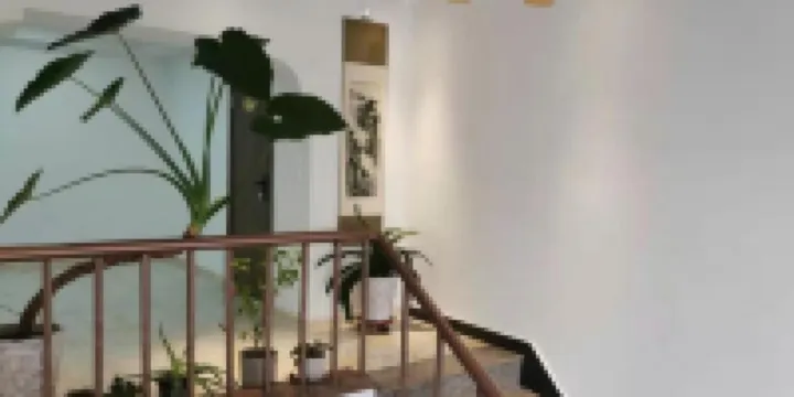 Mudanjiang Yifeng Posthouse