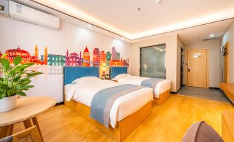 Huayi Select Hotel (Fuping Pinyang Avenue Store)