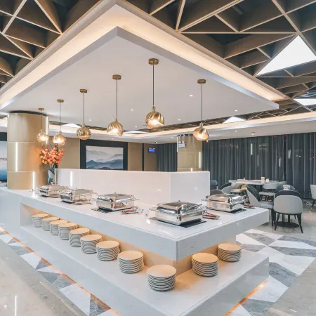 Atour Hotel  Huzhou Dongwu Yintai South Street
