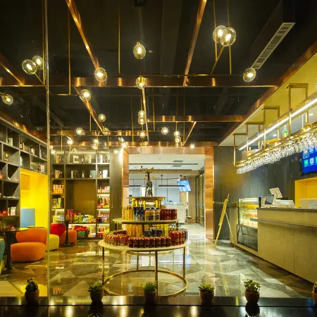 Y Hotel (Xi'an North High-speed Railway Station Fengcheng 12th Road Subway Station)