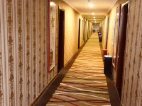 Zhongyun Hotel (Baofeng Longxing Road) Hotels in Baofeng