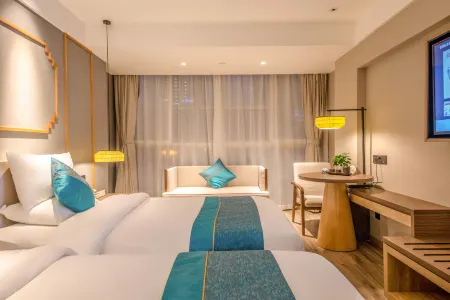 Fairyland Premium Hotel (Kunming Tuodong Sports Center Tangzixiang Metro Station)