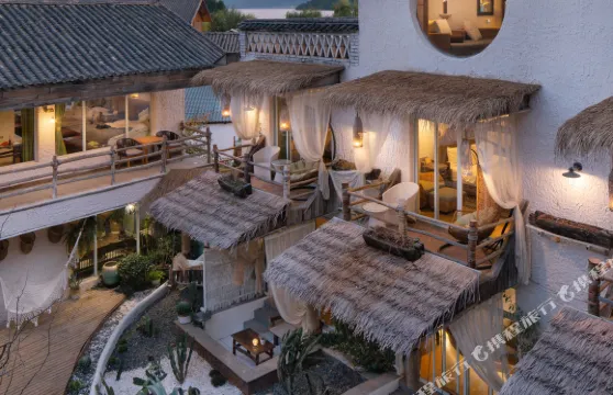 瀘沽湖樂海居度假酒店（裏格半島店）