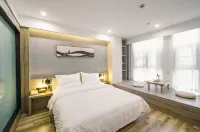 Zhenjiang July hotel