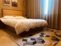 杭州风和日丽名宿公寓 - 奢华大床房