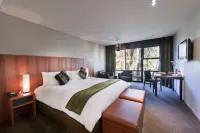 Legacy Te Waonui Hotel Franz Josef Hotels near Andris Apse Gallery
