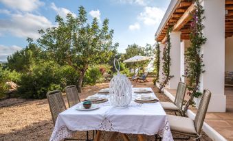 Can Lluc Hotel Rural - Housity