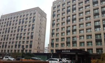 Ruigang International Apartment