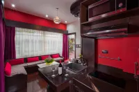De Sarann Villa Hotels in Puok