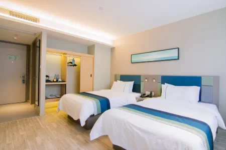 Homeinn Selected Hotel (Changshu Zhaoshangcheng South Bus Station)