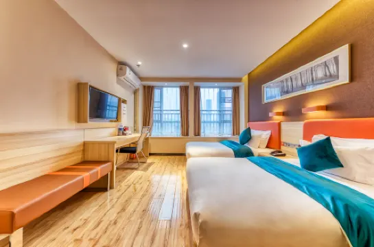 7 Days Premium (Yichang Wanda Plaza, Yunhe Park)