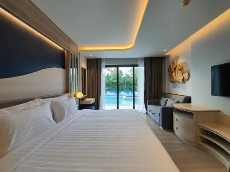 Seabed Grand Hotel Phuket Отели рядом с достопримечательностью «Old Phuket Town»