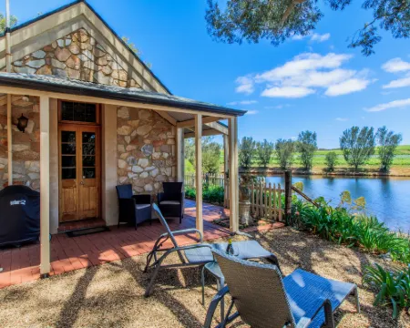Stonewell Cottages & Vineyards Hotels in Nuriootpa