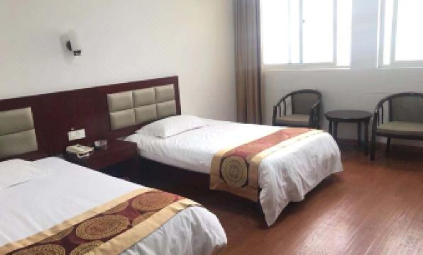 Three Gate 9 1 Hotel