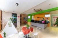 52 Hotel Chain - 2-Star