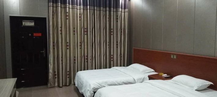 Nancheng Ring Hotel Hotéis em Condado de Nancheng