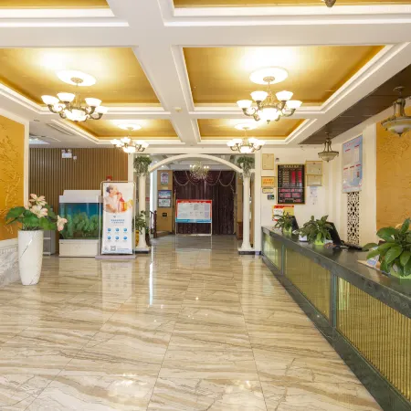 Pingguo Aluminum Hotel (Pingguo Gymnasium Culture Park)