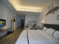 广州嘉荣酒店公寓 - 清新北欧大床房