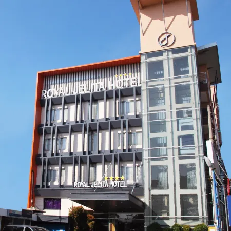 Royal Jelita Hotel
