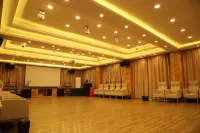 Jingfu Xiaoyuan Linmei Aishe Hotel