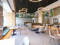 Mujiangnan Hotel (Changzhou Dinosaur Park Manhattan Plaza) Hotels in Changzhou