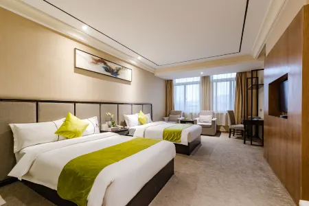 LiFeng Mangshan Hotel (Yongcheng Mangyushan Tourist Area) Отели рядом с достопримечательностью «Fuzi Mountain Scenic Area»