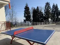 Changyang Junqishanju Farm Stay
