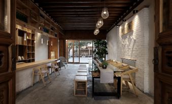 Wazhu Chaofeng Courtyard Zen Culture Theme Hostel Jizu Mountain