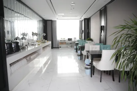 Xana Hotelle Отели рядом с достопримечательностью «Yangxin Shuiluopo Folk Culture Tourism Area»