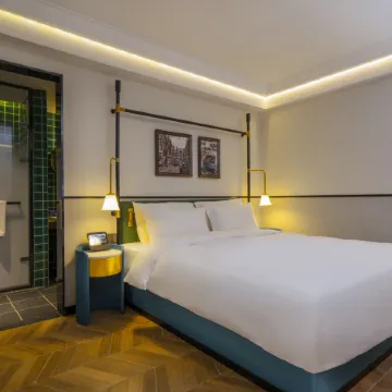 Manxin Mansion Shanghai Huaihai Отели рядом с достопримечательностью «Фуксинг Парк»