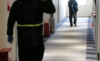 Mingyue Business Hotel