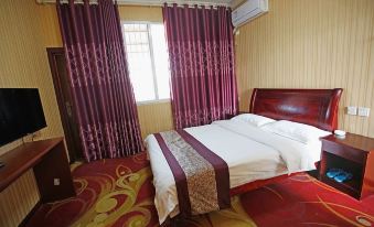 Chengdu Shiyue Business Hotel