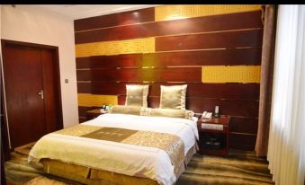 Dali TongZhou Hotel