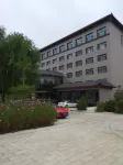 Yongchang Hotel Hotels near Beihaizi Park