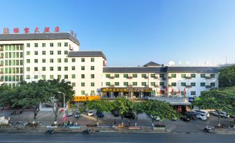 Lv Bao Hotel