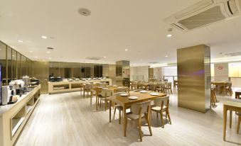 JI Hotel (Shanghai Caohejing  Lianhua Road )