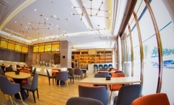 Kyriad Marvelous Hotel ShantouHigh-Speed RailwayStation