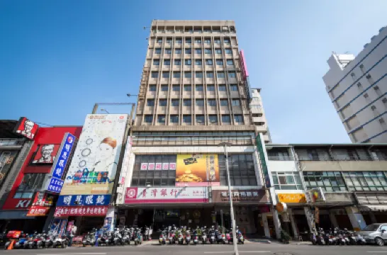 Zaw Jung Hotel Hotels in East District