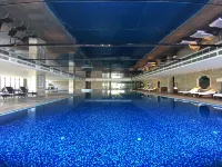 Yingbin Hotel - Pools