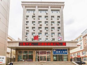 Hohhot Dafu Hotel (Train Station Xinhua Plaza Subway Station Branch)