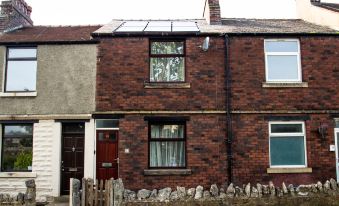 Peaceful House in the Centre of City